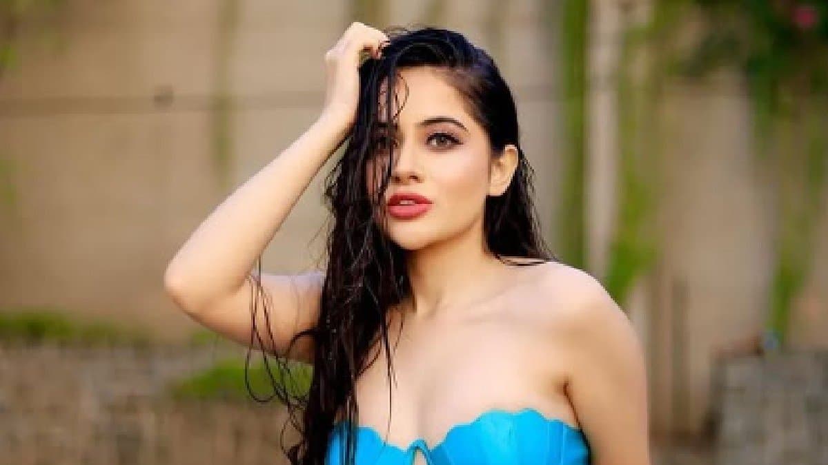 uorfi javed aka urfi appears in new custom dresses