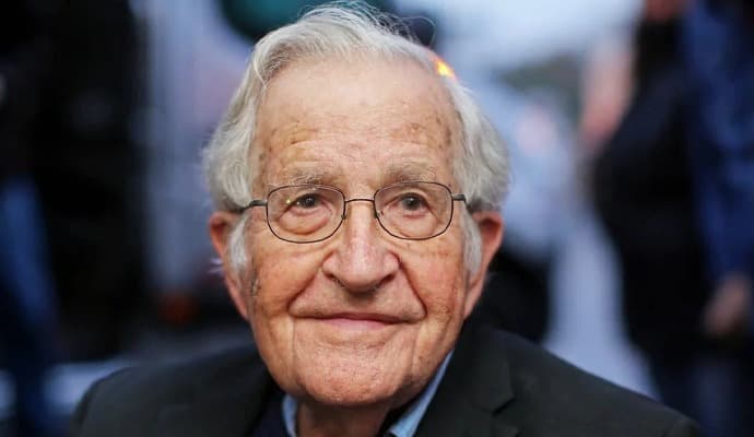 Noam Chomsky: অসুস্থতার কারণে কথা বলার শক্তি হারাচ্ছেন নোয়াম চমস্কি