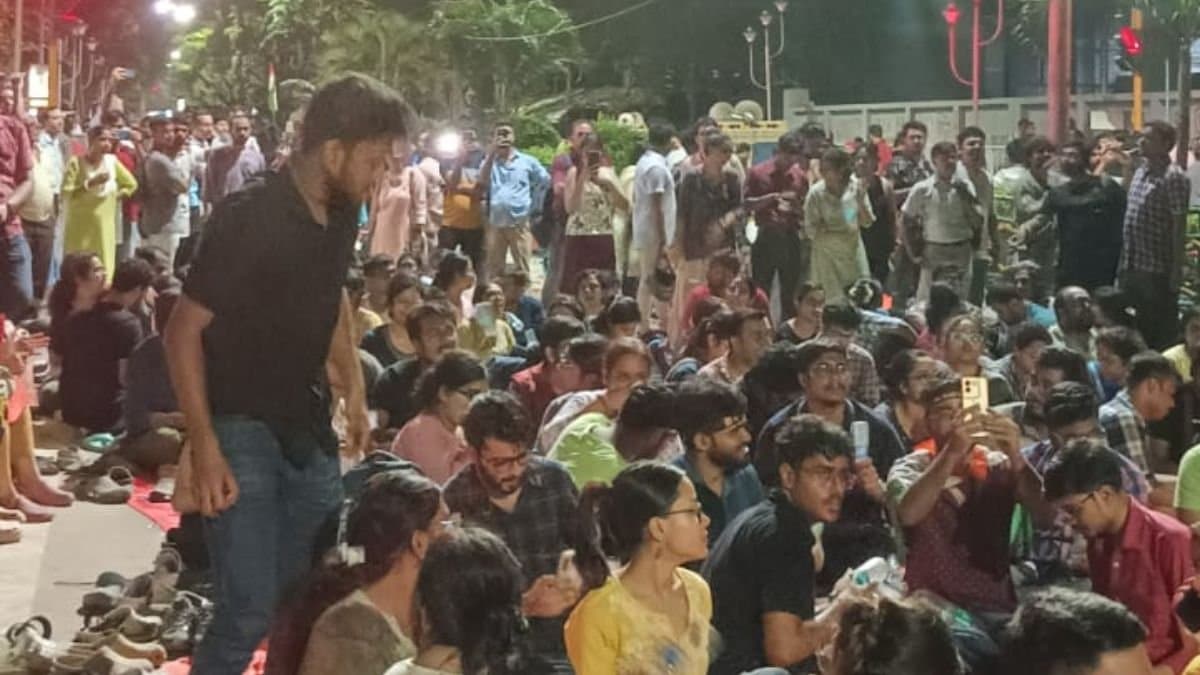 CS letter to junior doctors to join for a discussion at Nabanna gnr