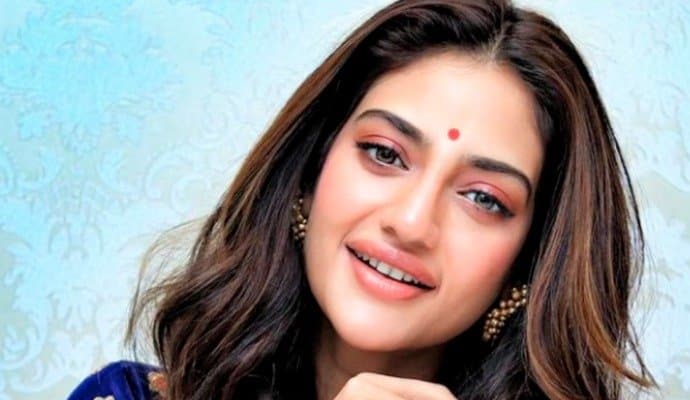 Nusrat Jahan: ফ্ল্যাট প্রতারণা কাণ্ডে ধাক্কা নুসরতের, আদালতে সশরীরে হাজিরা দেওয়ার নির্দেশ