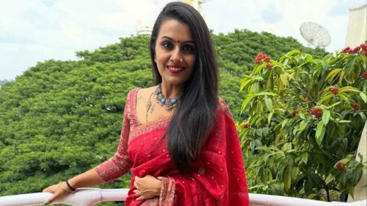 Married Woman Calls Out BharatMatrimony After Her Photo Used On Fake Profile gnr