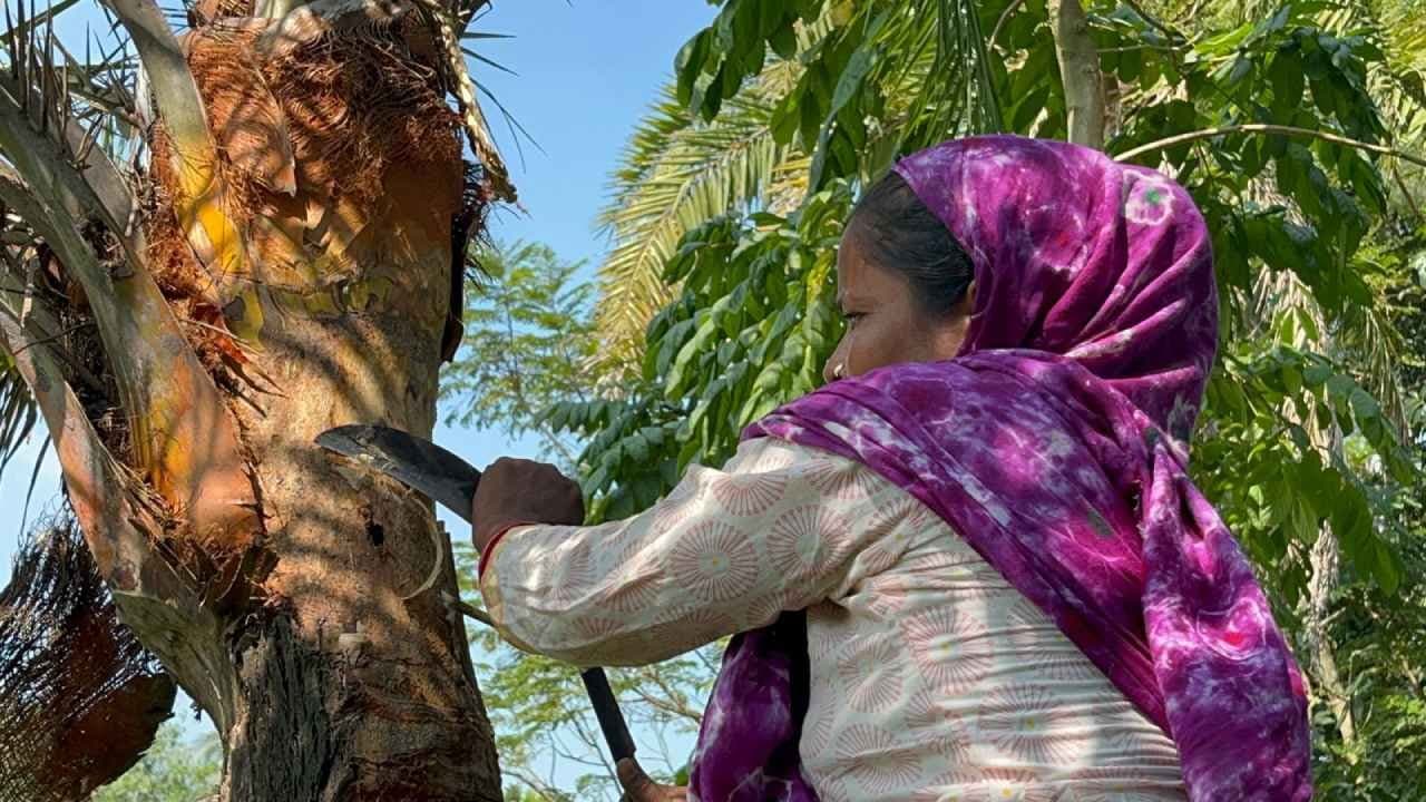 জেলার প্রথম মহিলা শিউলি