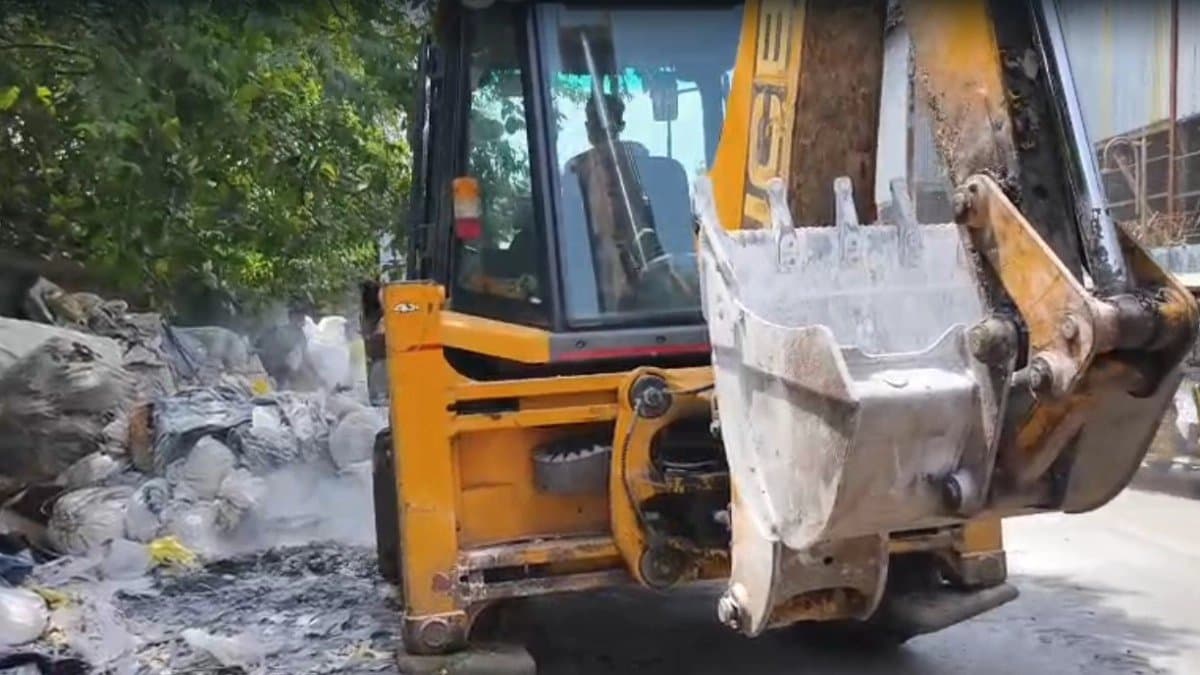 ‘অপারেশন মৈত্রীপথ’, পুজোর আগেই স্বচ্ছতা অভিযানে নামল রিষড়া পুরসভা, মোতায়েন পুলিশ বাহিনী