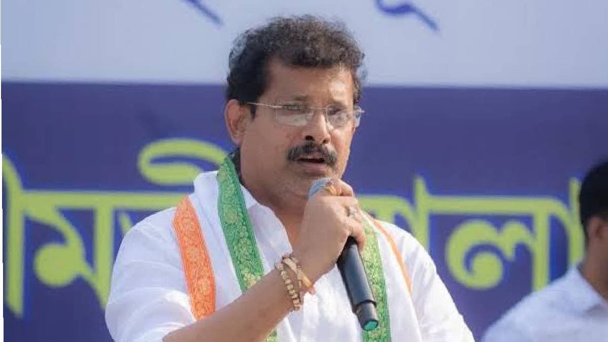 Tmc councillor attacked on Friday evening in front of acropolis mall in kolkata gnr