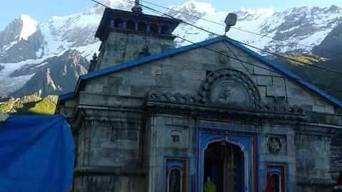 Kedarnath Pilgrimage Put On Hold After Part Of Trek Route Caves In, Thousands Stranded gnr 