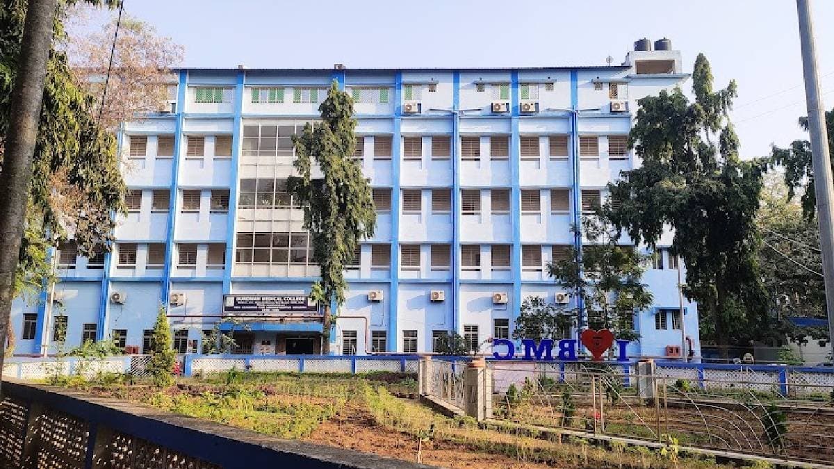 Burdwan Medical College has successfully done a rare operation