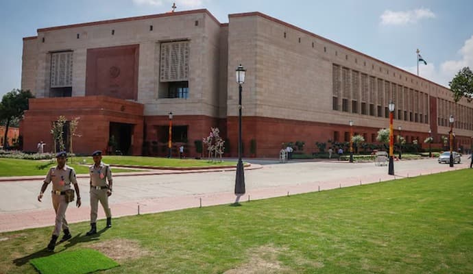 Parliament complex:‌ ভুয়ো আধার কার্ডে সংসদে ঢোকার চেষ্টা, ধৃত তিন 