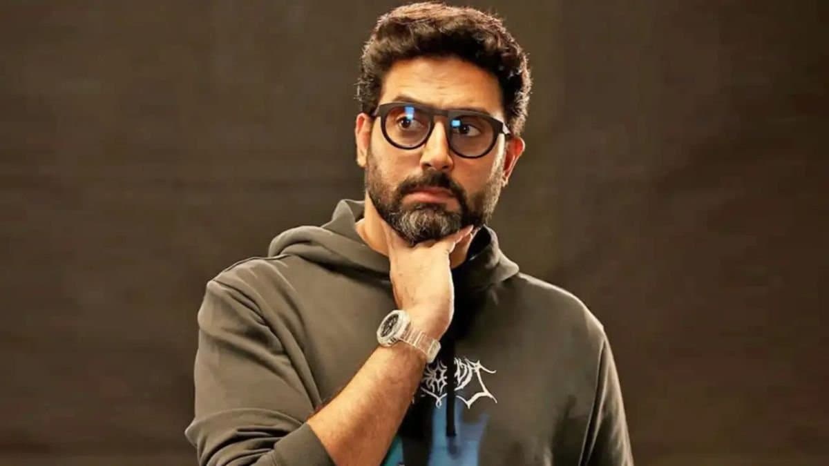 Bollywood Actor Abhishek Bachchan opens up about his experience with Kareena Kapoor