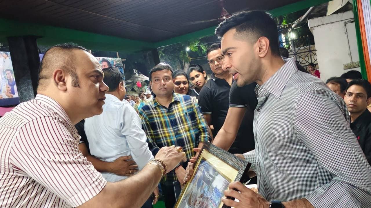 SIR in West Bengal: Abhishek gave several instructions to the municipality chairman in Berhampur 