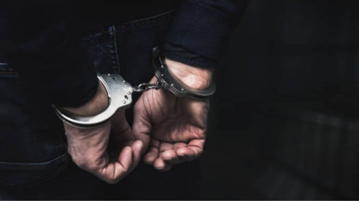 kolkata police stf conducts raid in bihar recovered arms factory gnr