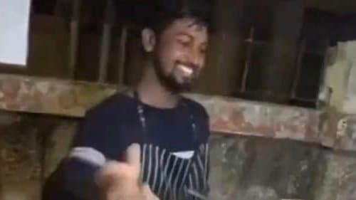 Indian PhD student running a street food stall in Chennai goes viral gnr 