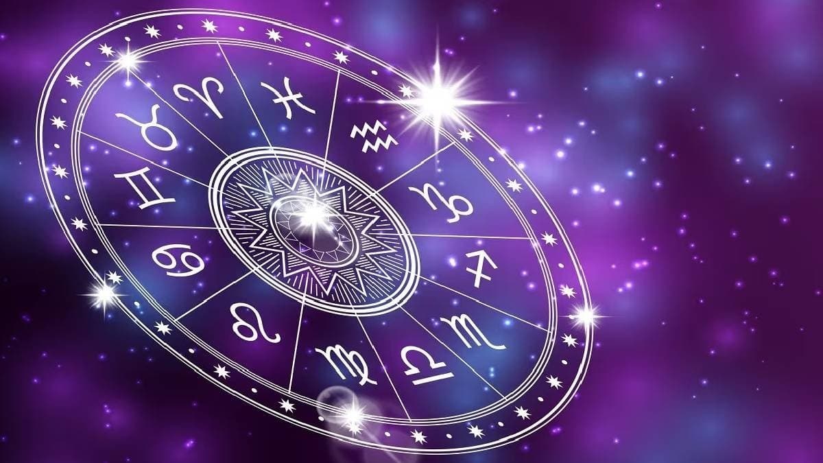  shani gochar 2025 Saturn sun conjunction by which 4  zodiac signs will get-money good luck soon lif