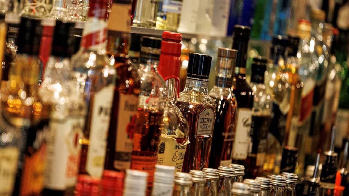 This is richest liquor company of India produces cheapest alcohol do you khow the company name 