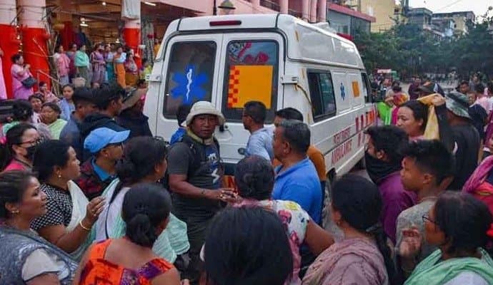 Manipur: ফের উত্তপ্ত মণিপুর, গোষ্ঠী সংঘর্ষে নিহত ১৩