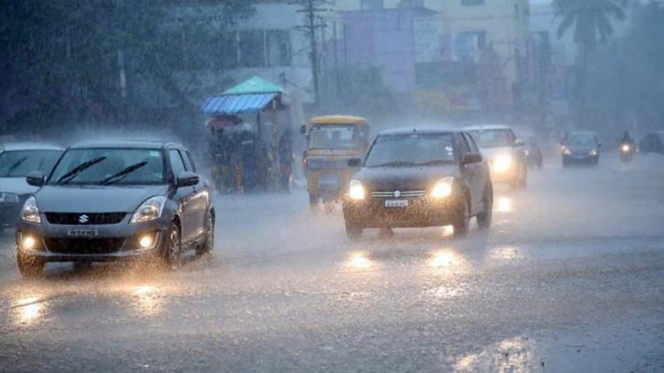 Schools and colleges in 4 Tamil Nadu districts shut on October 15 ahead of rainfall