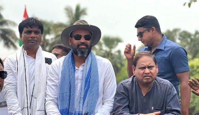 Yusuf Pathan: ইউসুফের জন্য 'স্পেশাল ২০'কে মাঠে নামালেন হুমায়ুন কবীর 