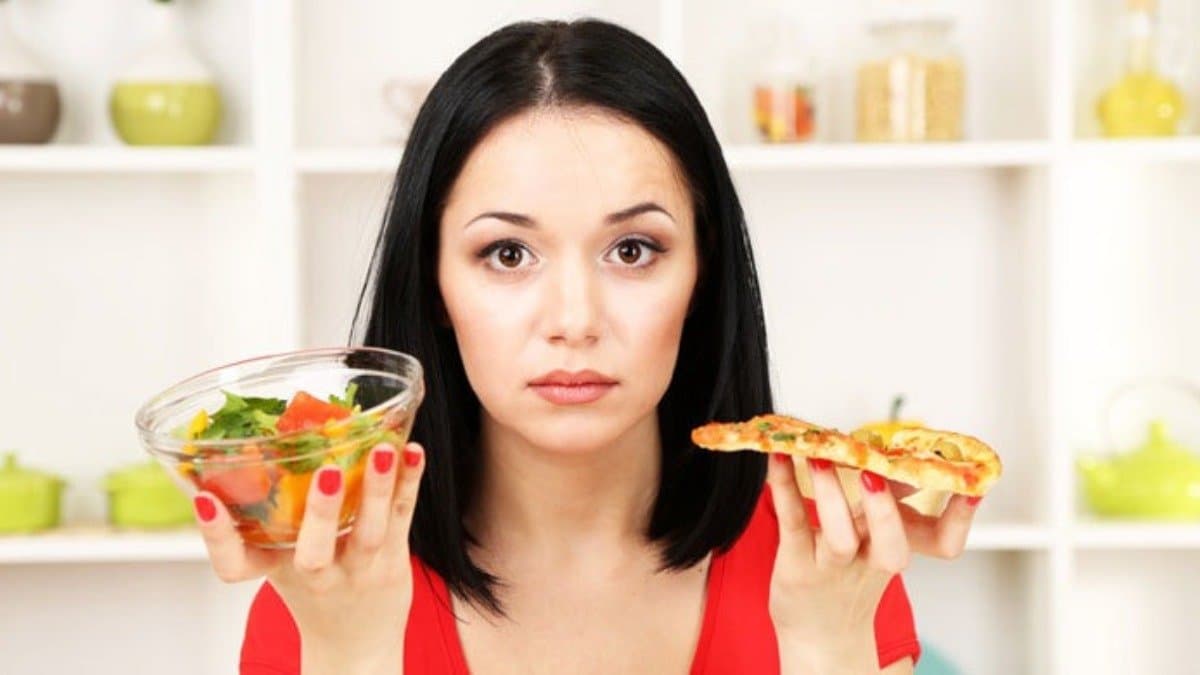 These common foods secretly make us age faster and look older