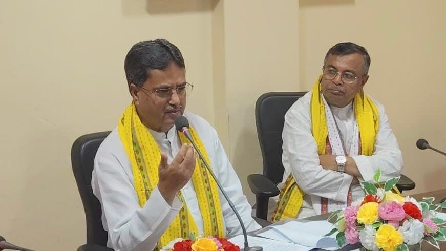 Tripura CM dr. Manik saha talks about current situation of Bangladesh gnr 