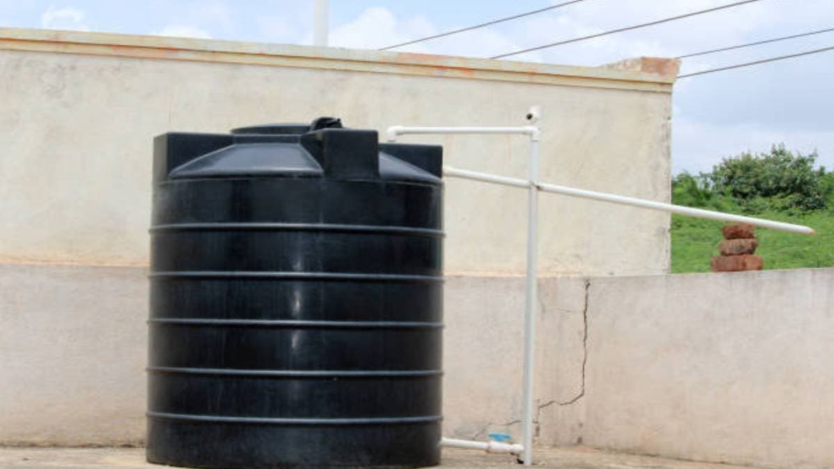 Tips and tricks to clean your home water tank