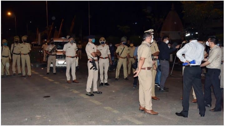 Dead : অন্ধ্রপ্রদেশে পরিবারের ৪ জনকে হত্যা করে আত্মহত্যা করলেন চিকিৎসক 