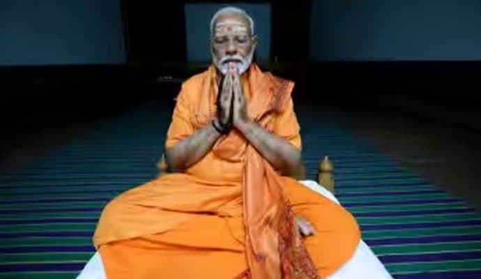  Narendra Modi: বিবেকানন্দ রকে একান্তে ৪৫ ঘণ্টা, প্রকাশ্যে এল ধ্যানমগ্ন মোদির ছবি