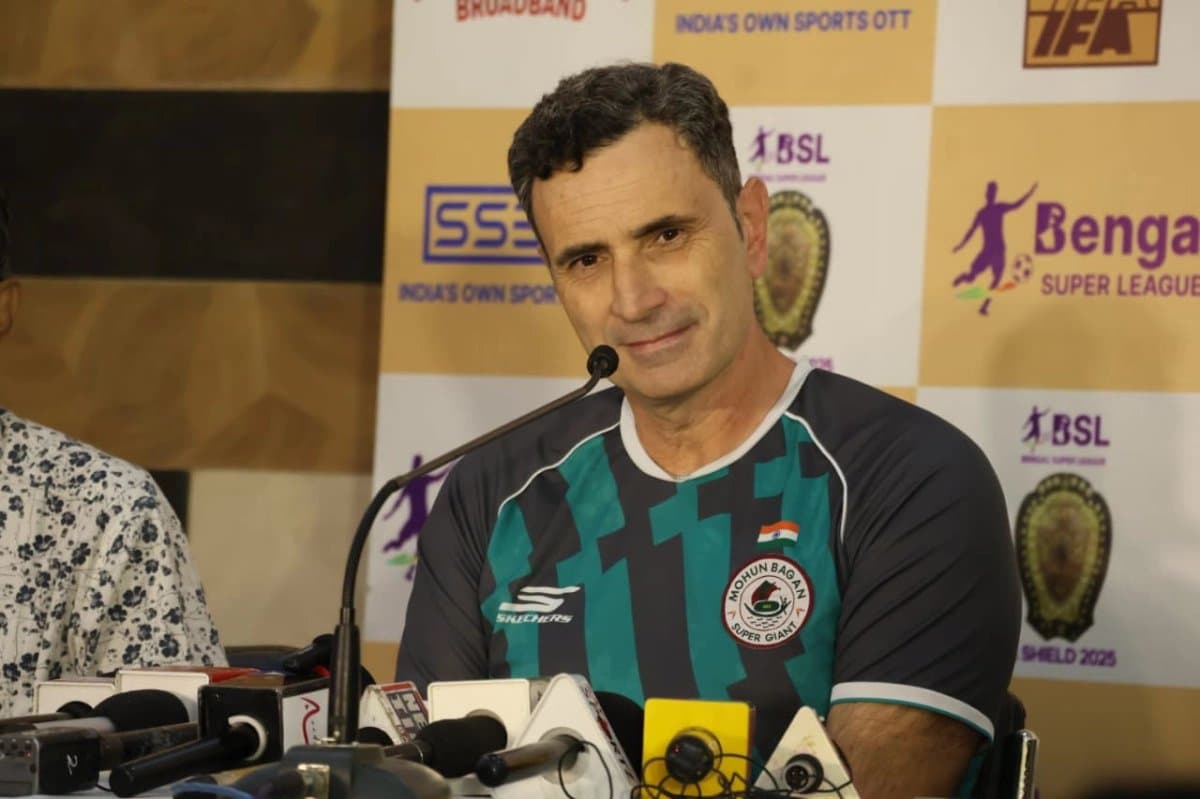 Jose Molina requests the fans to forget the present situation for 90 mins in IFA Shield Final Derby 