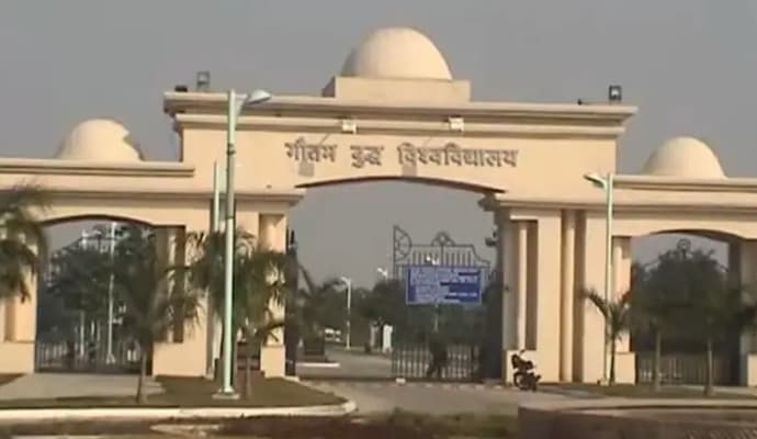 Noida University: ‌বিশ্ববিদ্যালয়ের স্টাফ কোয়ার্টারের জলের ট্যাঙ্কে মিলল মহিলার দেহ, চাঞ্চল্য 