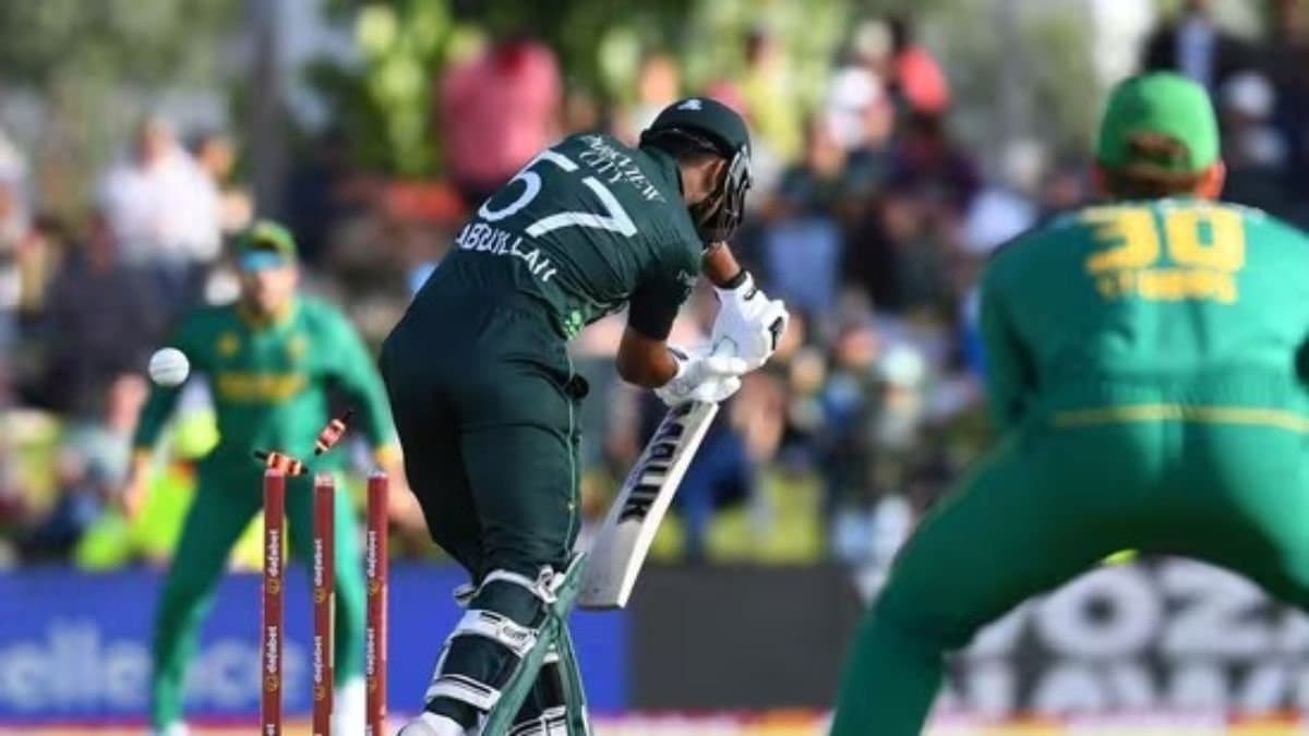  Pakistan opening batter Abdullah Shafique bagged an unwanted record spt