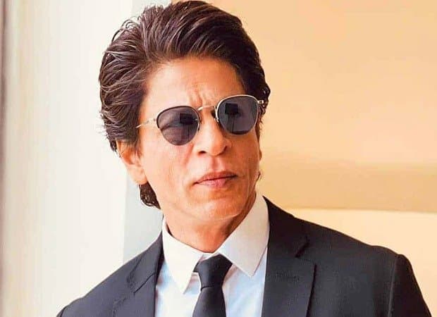 Shah Rukh Khan to fly to US for urgent eye surgery