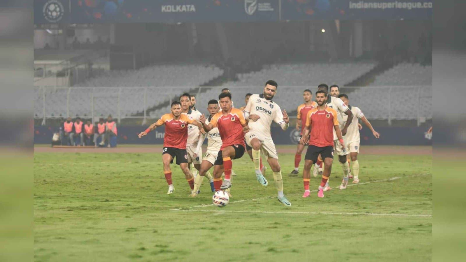 Ten men East Bengal lost to Odisha FC at home ground spt 