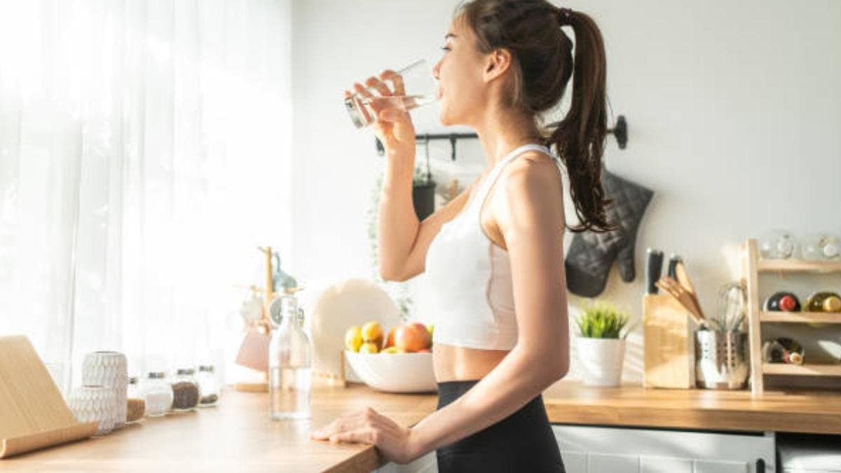 This home made natural tea can loose excessive weight within seven days without fasting and make you fit and healthy lif