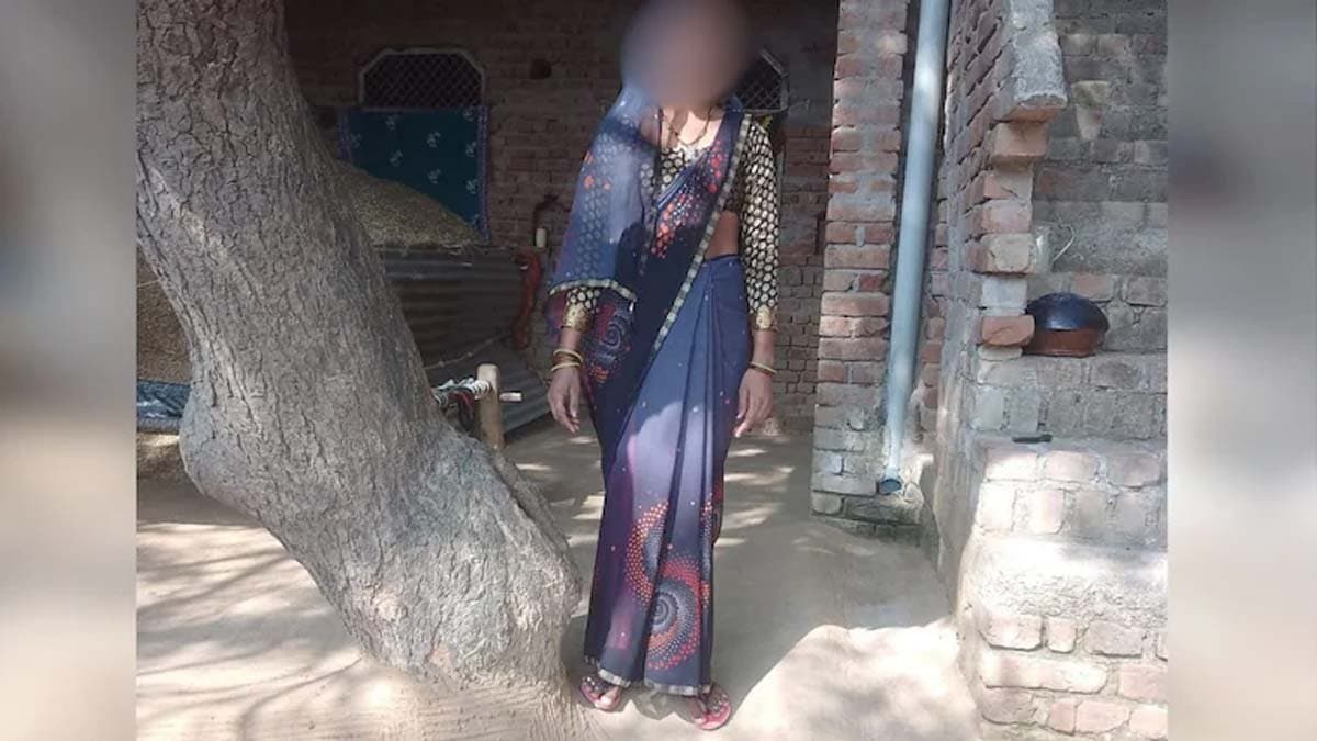  Aligarh woman thrashed by husband and in-laws hot iron pressed on genitals dies