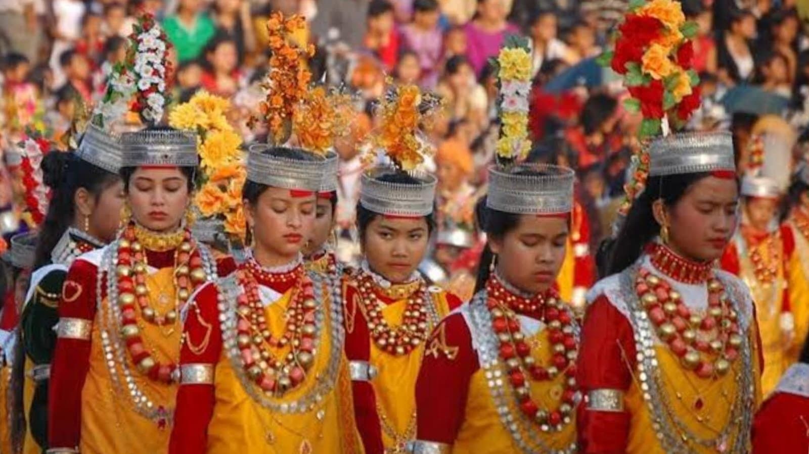 দু'জনে মিলে ১০ টাকা দিলেই সম্পূর্ণ হয় বিবাহ বিচ্ছেদ! আজব নিয়ম জানুন এই উপজাতির