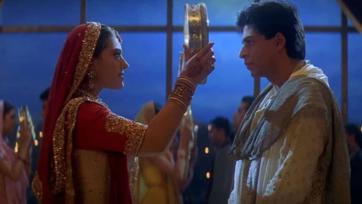 Which colors to avoid in karva Chauth