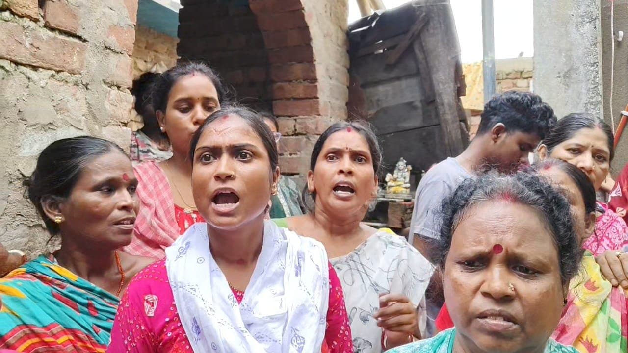 Man's body found beside rail line in hooghly gnr 