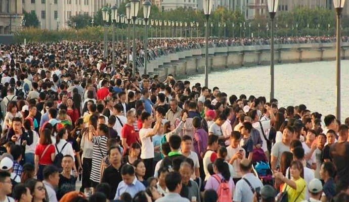 china population decreased by 20 lakhs