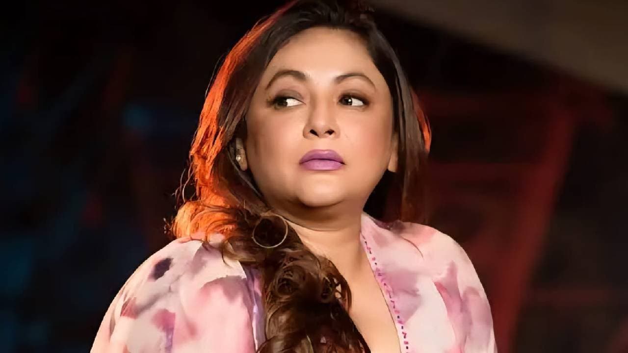 Sreelekha Mitra shared a post about her marriage anniversary 