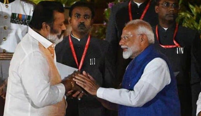 Suresh Gopi: শপথ গ্রহণের পরের দিনই পদত্যাগ করতে চান সুরেশ