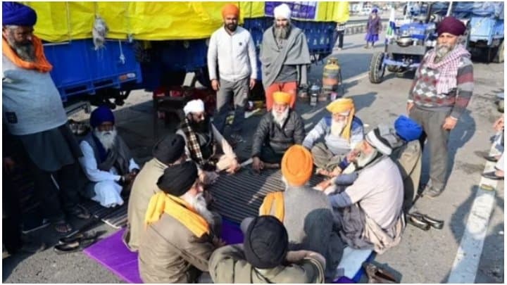 Punjab-Haryana Border: নিজেদের দাবি আদায়ে অনড়, শম্ভু সীমান্তে মৃত্যু প্রতিবাদী কৃষকের 