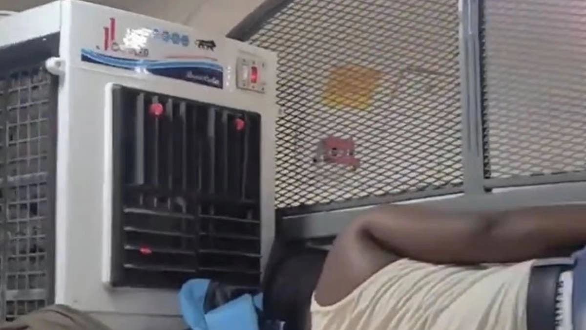 Bihar man in local train carried own cooler viral