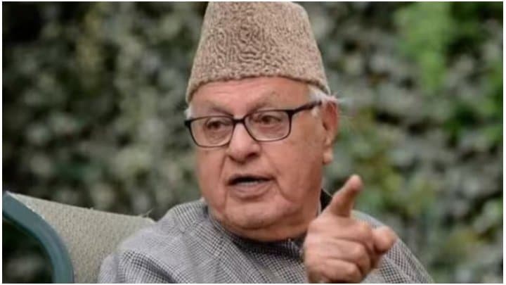 FAROOQ: ৩৭০ ধারা নিয়ে প্রধানমন্ত্রীকে বিঁধলেন ফারুক