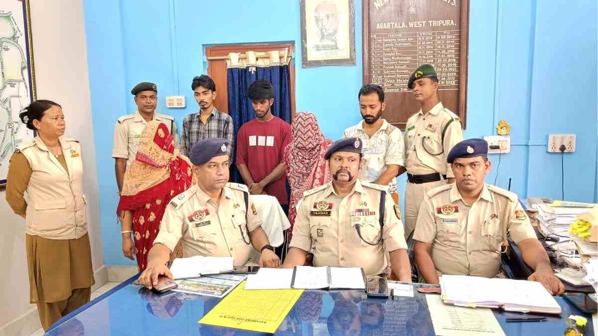 youth killed in agartala police detained six people 