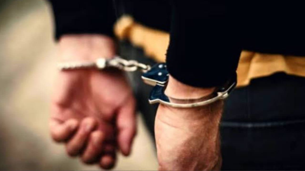Bolpur: প্রেমিকার বাবাকে গাড়িতে পিষে মারার অভিযোগে গ্রেপ্তার প্রেমিক 