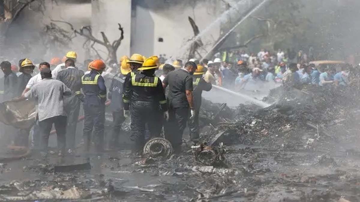 Ahmedabad Plane Crash: what may be the reasons for the fatal accident
