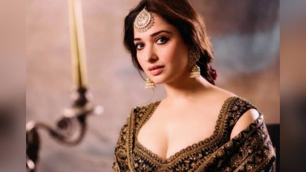 Tamannaah Bhatia says she would love to play the role of Umrao Jaan 