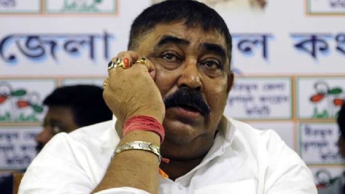 anubrata mondals convoy faces accident in birbhum gnr 