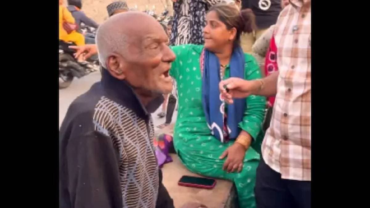 sons One Settled in london abandon father on mumbai dharavi streets 