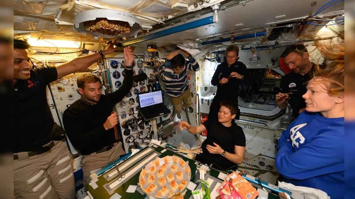 Shubhanshu Shukla and his colleagues enjoy the meal in zero gravity