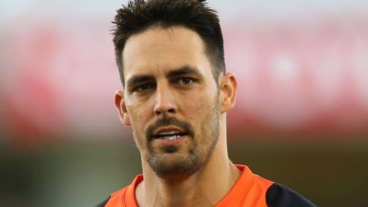 Mitchell Johnson says Josh Hazlewood prioritising IPL over national team preparations raises eyebrows