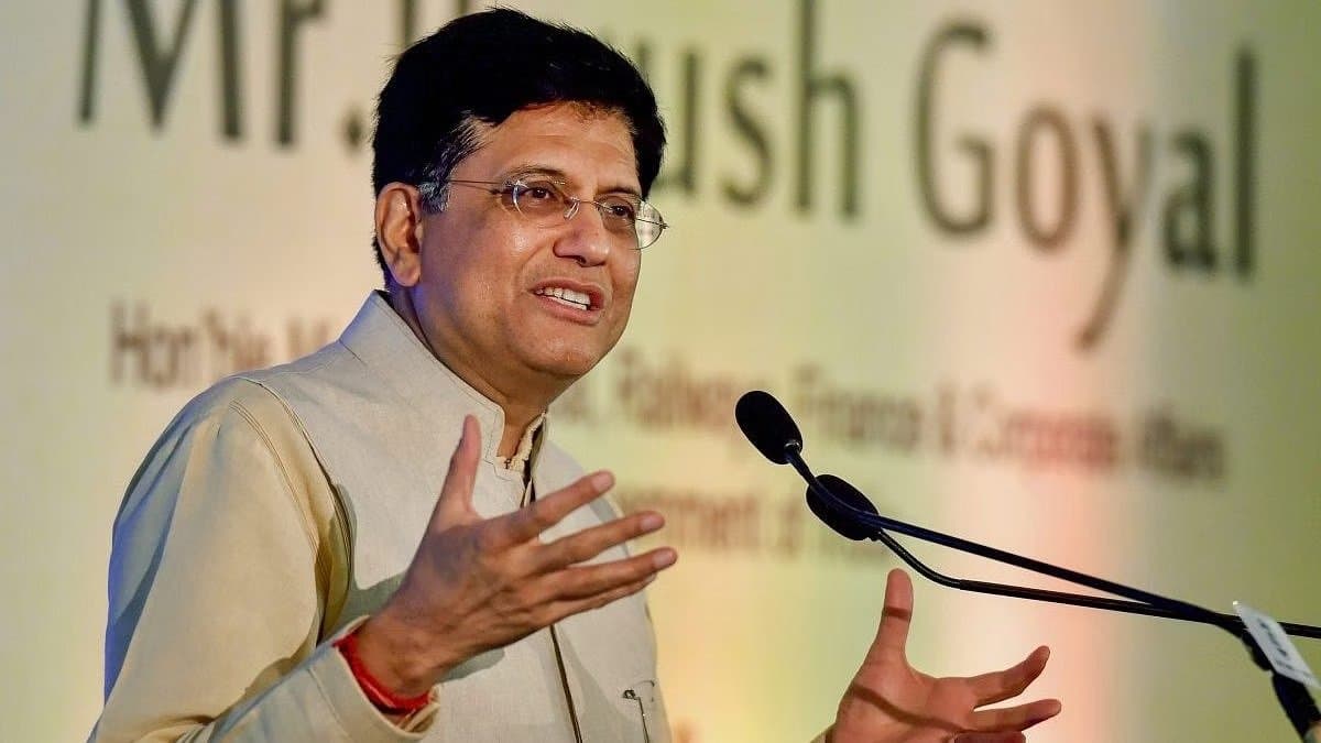 GAS: লক্ষ্য মহিলা ভোট, উজ্জ্বলা যোজনায় ভর্তুকি আরও ১ বছর